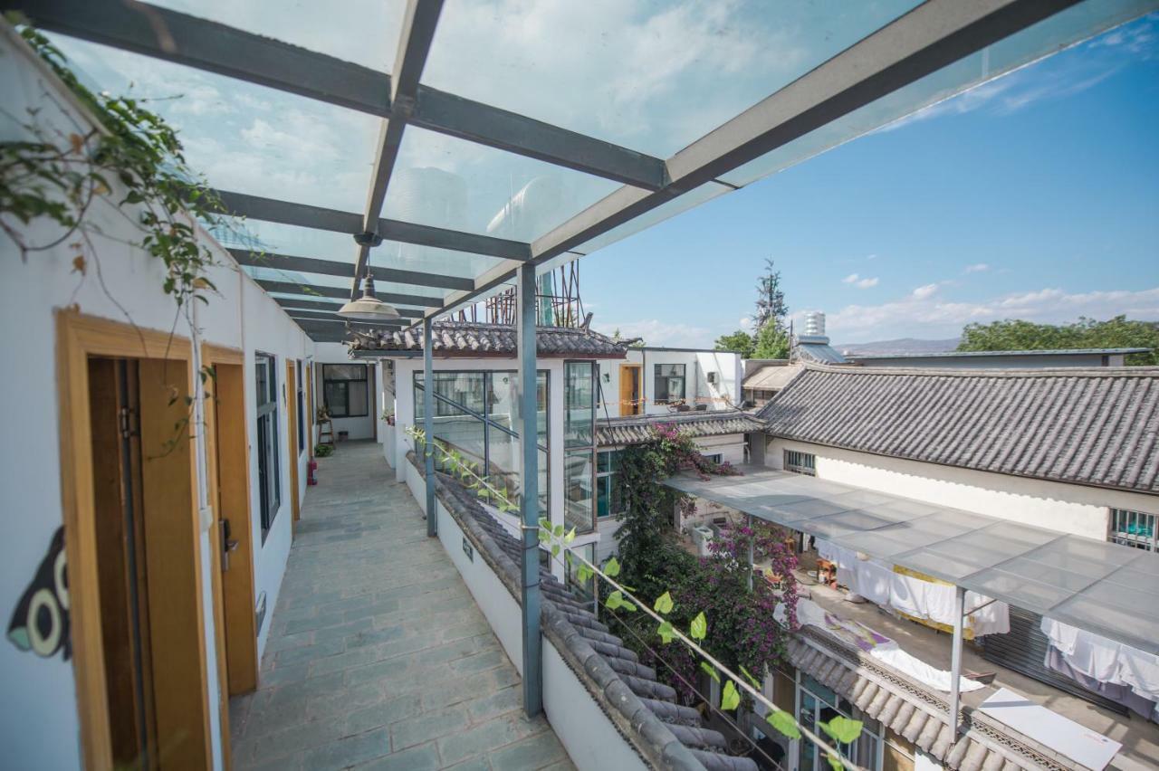 Dali Spring Field Hostel Extérieur photo