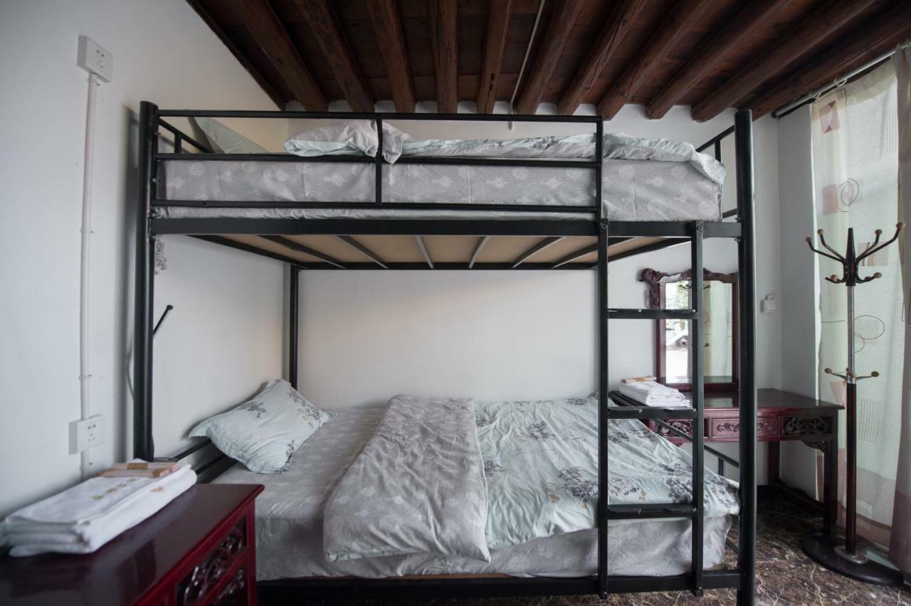 Dali Spring Field Hostel Extérieur photo